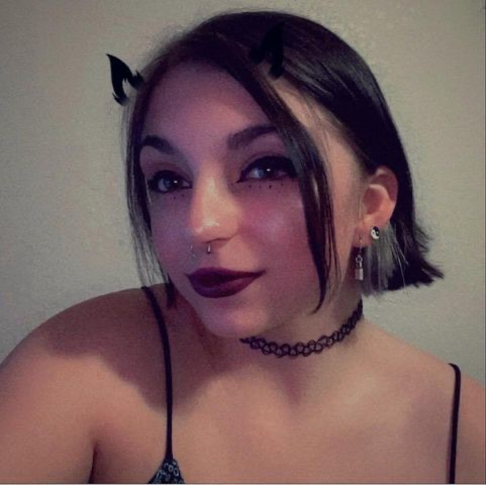 Meet your Posher, Ashlee
